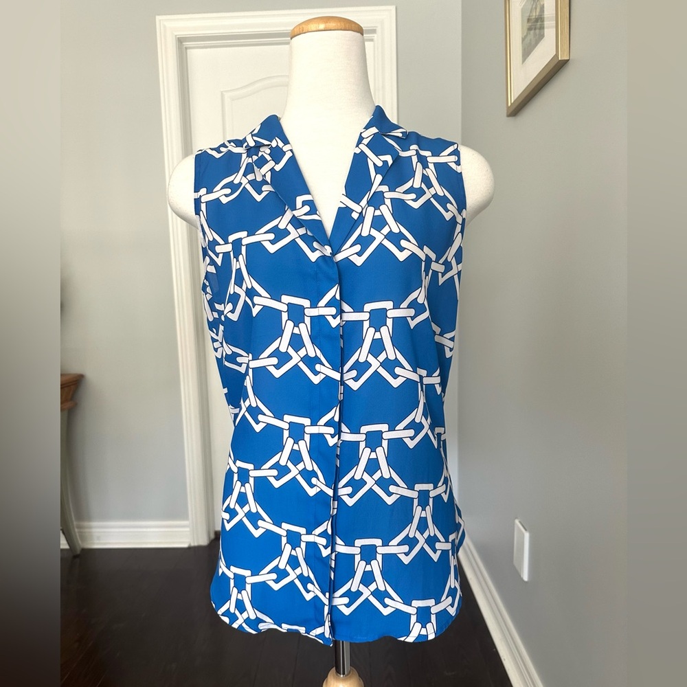 MELANIE LYNE Sleeveless Button Down Chain Pattern Shirt Blouse - Size 6
